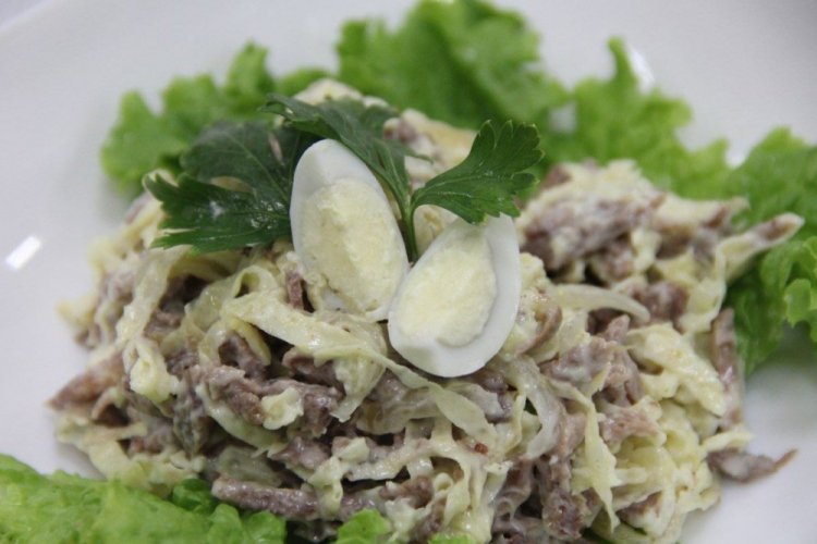 Beef and Cabbage Salad