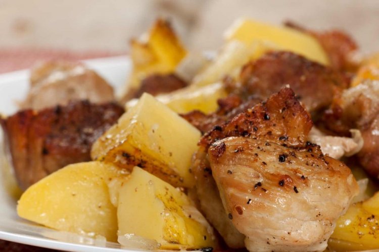 Pork with Potatoes in a Roasting Bag for New Year's
