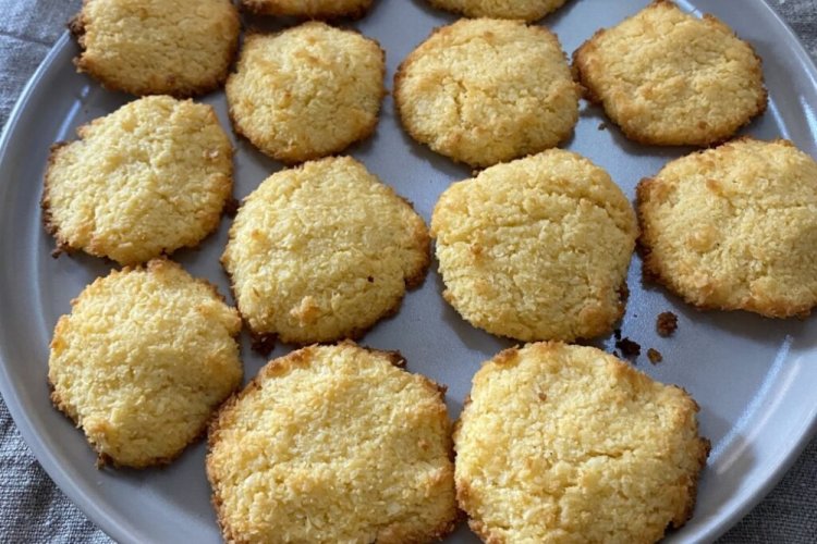 Egg-Free Coconut Keto Cookies