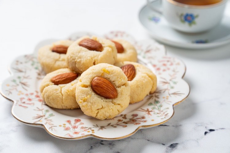 Almond Flour Keto Cookies