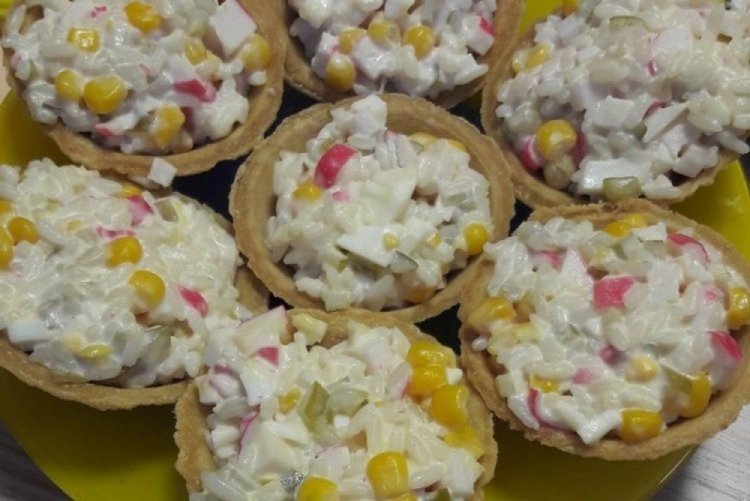 Tartlets with Crab Sticks and Corn