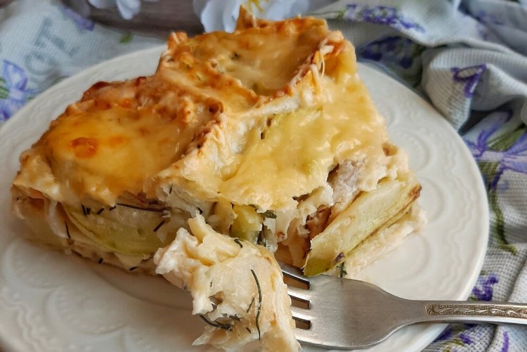 Lavash Casserole with Chicken and Vegetables