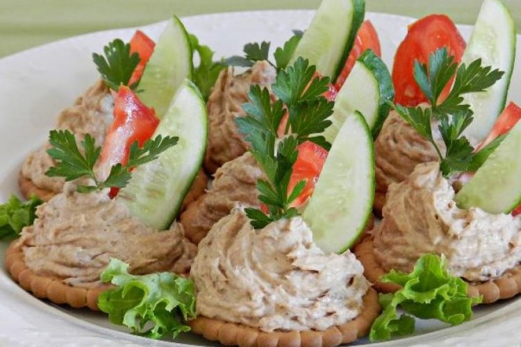 Fish Pâté on Crackers