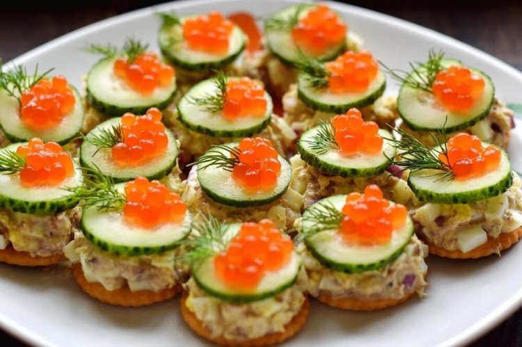 Red Caviar Canapés on Crackers