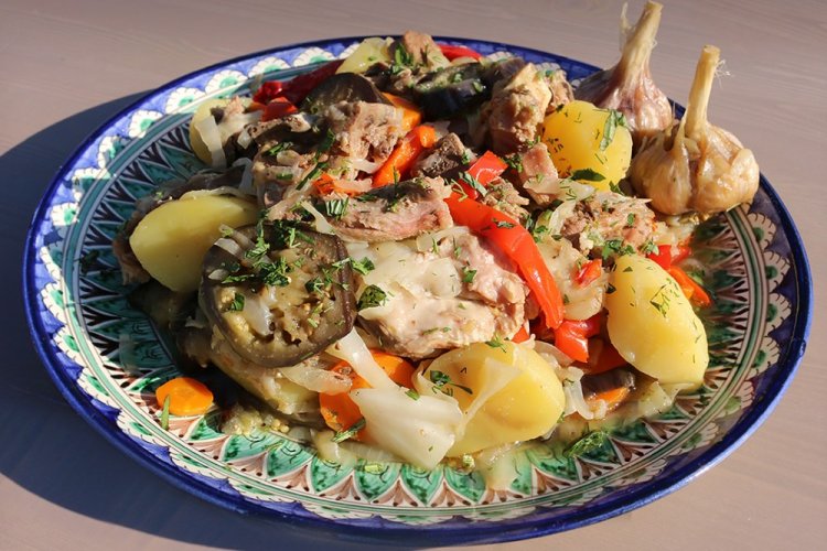 Dumlyama in an Uzbek Kazan