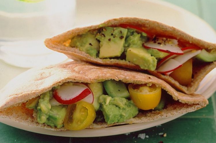 Pita con guacamole