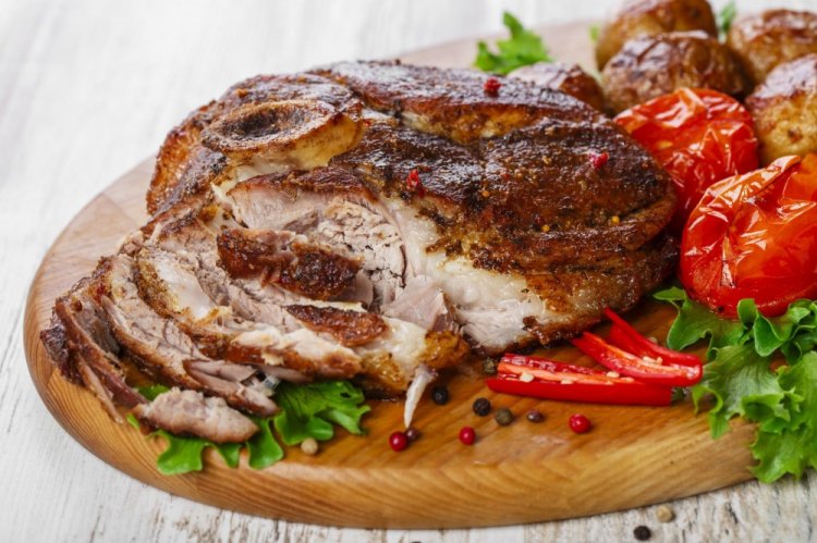 Oven-Roasted Pork Shoulder