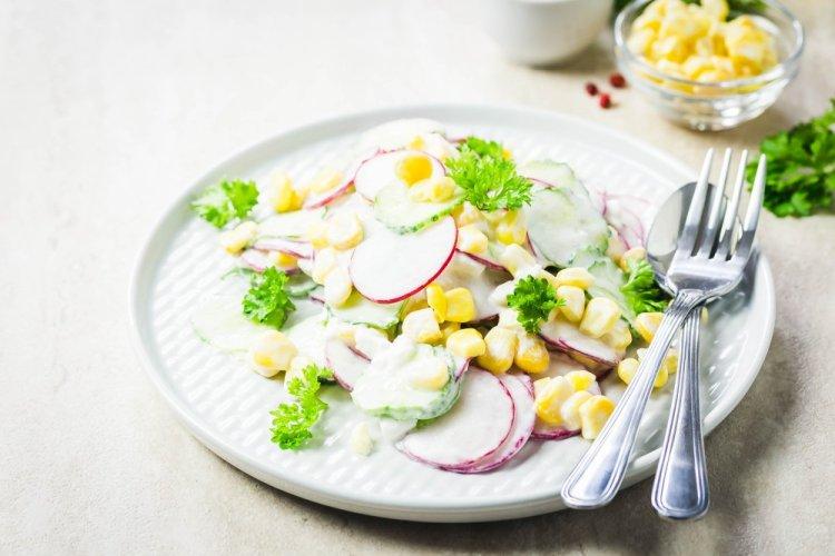 Healthy Salad with Corn, Carrots, and Radishes