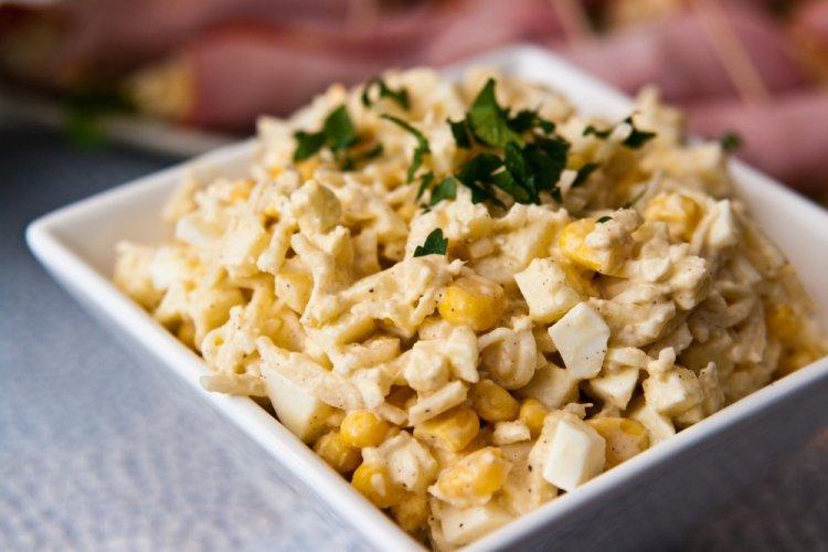 Healthy Salad with Corn and Cheese