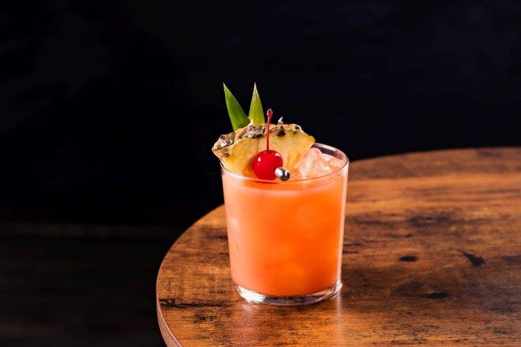 Mai Tai with Pineapple Juice and Grenadine