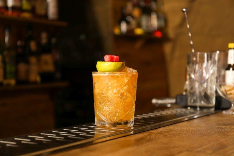 Mai Tai with Amaretto Liqueur