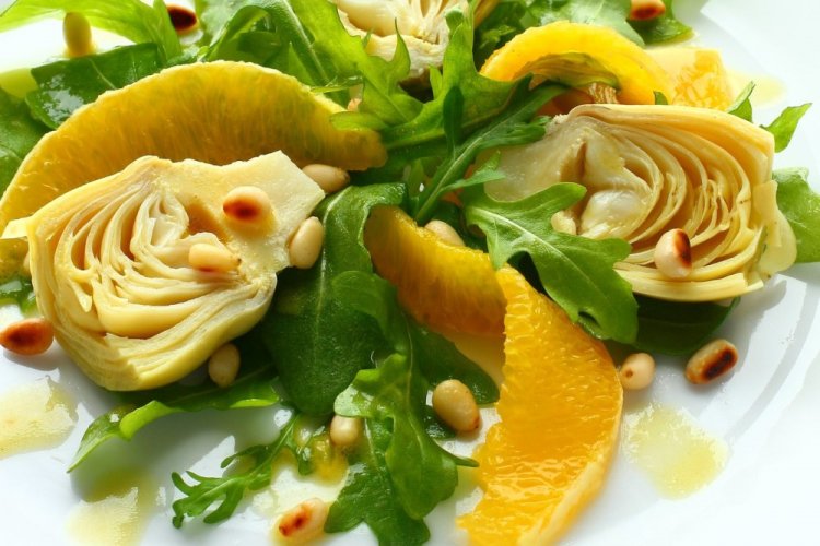 Ensalada de alcachofas y naranja