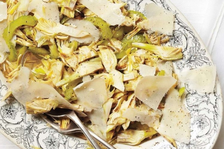 Ensalada de alcachofas y apio