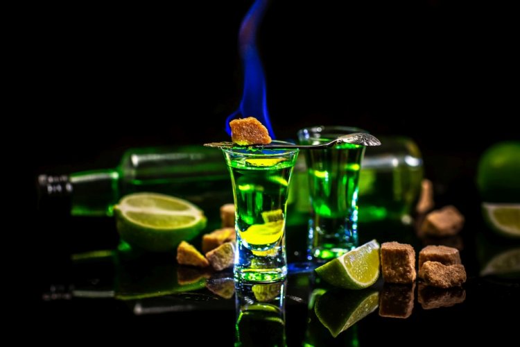 Cómo beber absenta correctamente