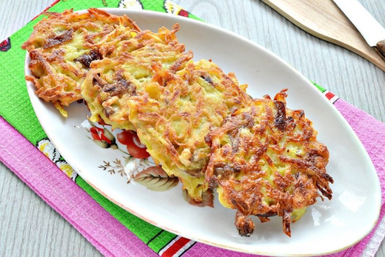 Lenten Potato Pancakes with Mushrooms