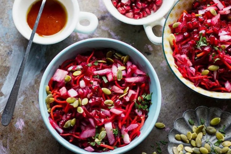 Beetroot and Pomegranate Salad