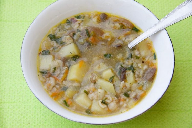 Oatmeal Soup with Mushrooms