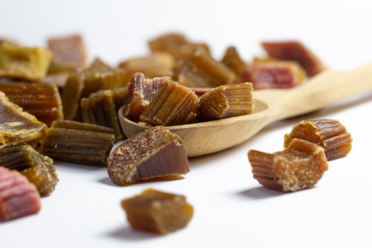 Candied Rhubarb with Lemon Juice