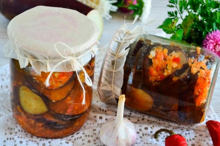 Spicy «Ogonyok» Eggplants for Winter Without Sterilization