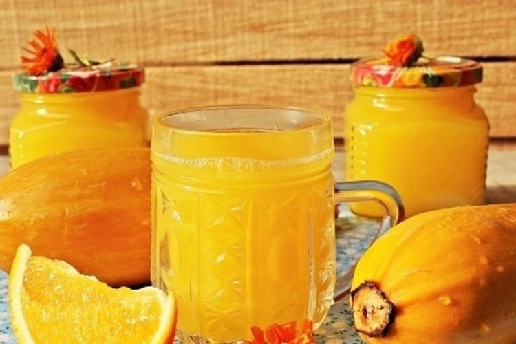 Zucchini Juice for Winter Without Sterilization