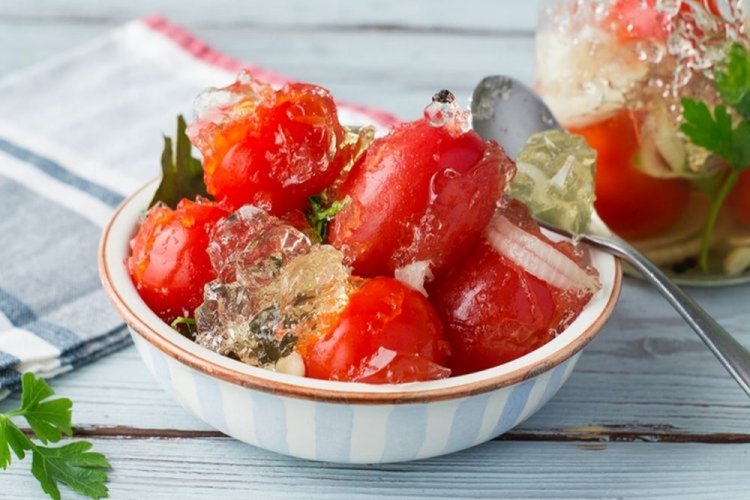 Tomatoes in Jelly for Winter