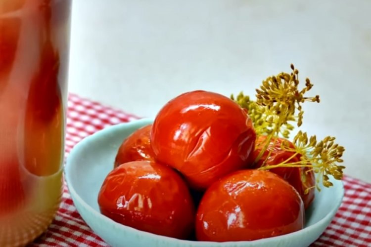 Fermented Tomatoes for Winter without Sterilization