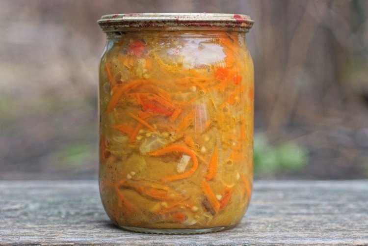 Pattypan Squash with Carrots for Winter Without Sterilization