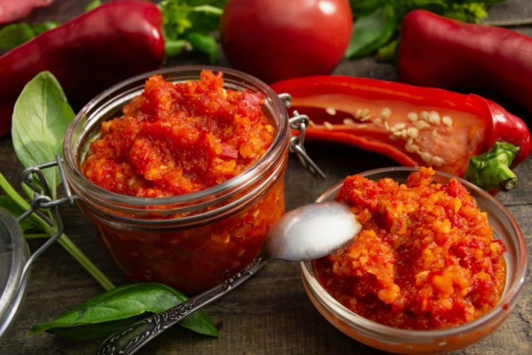 Bell Pepper Adjika with Carrots for Winter