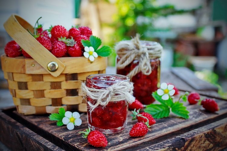 Wild Strawberry and Strawberry Jam