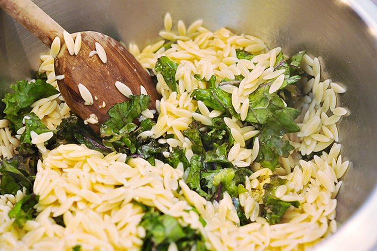 Orzo Pasta Salad with Arugula