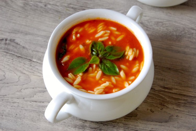 Tomato Soup with Orzo Pasta