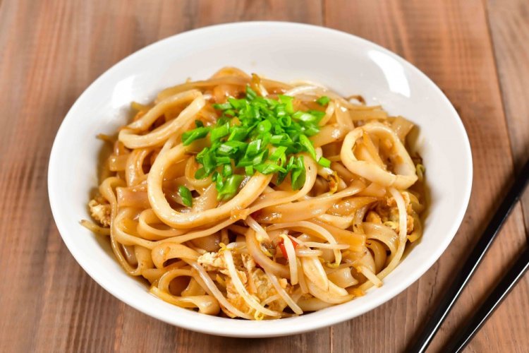 Rice Noodles with Calamari
