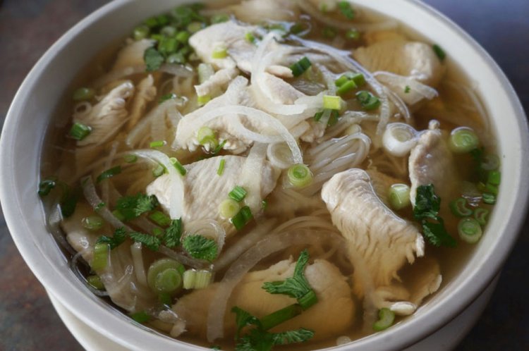 Chicken Soup with Rice Noodles and Green Peas