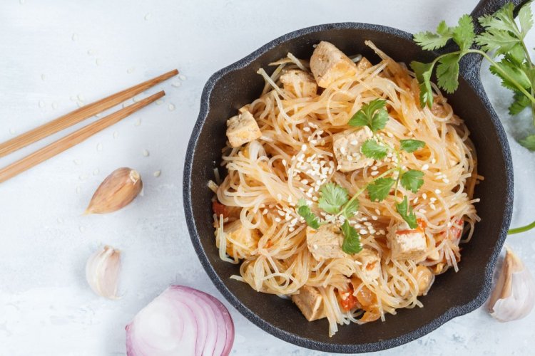 Rice Noodles with Tofu