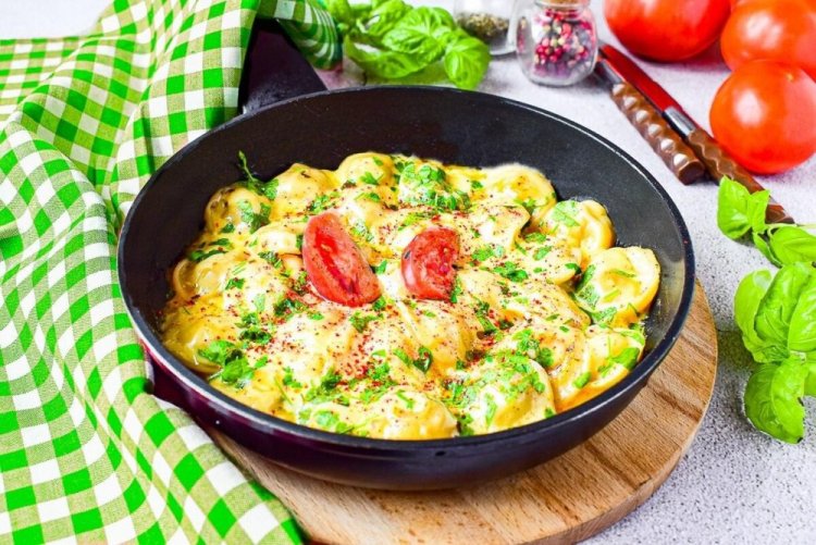 Fried Dumplings in Cream Sauce with Paprika