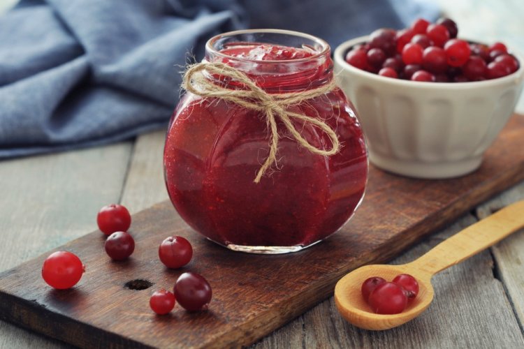 No-Cook Cranberry Jam
