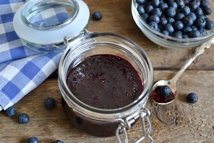 No-Cook Blueberry Jam