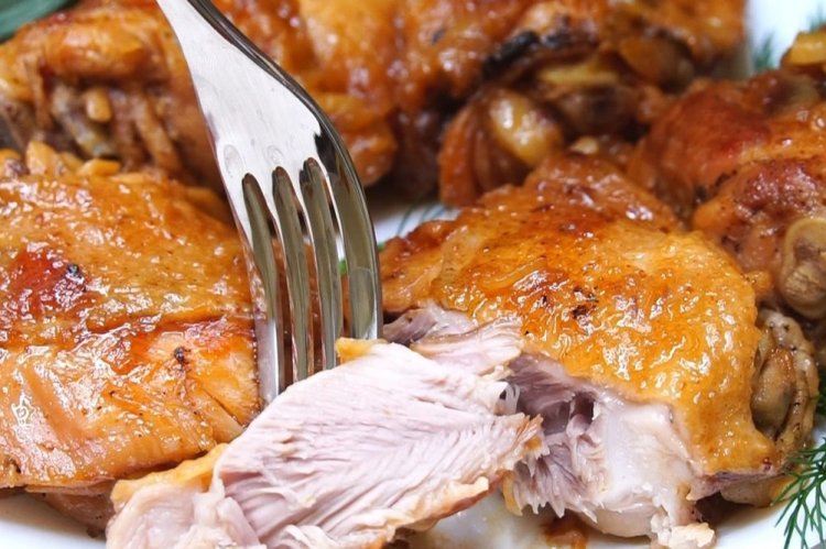 Chicken Thighs in Beer in a Skillet