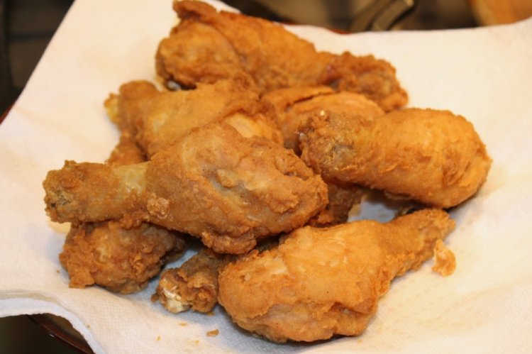 Muslos de pollo rebozados con almidón