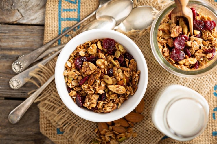 Orange Granola with Cranberries