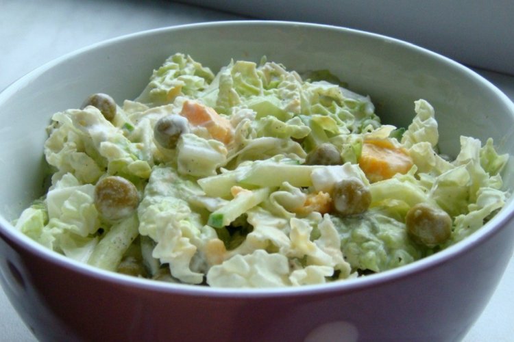 Cabbage, Cucumber, and Green Pea Salad