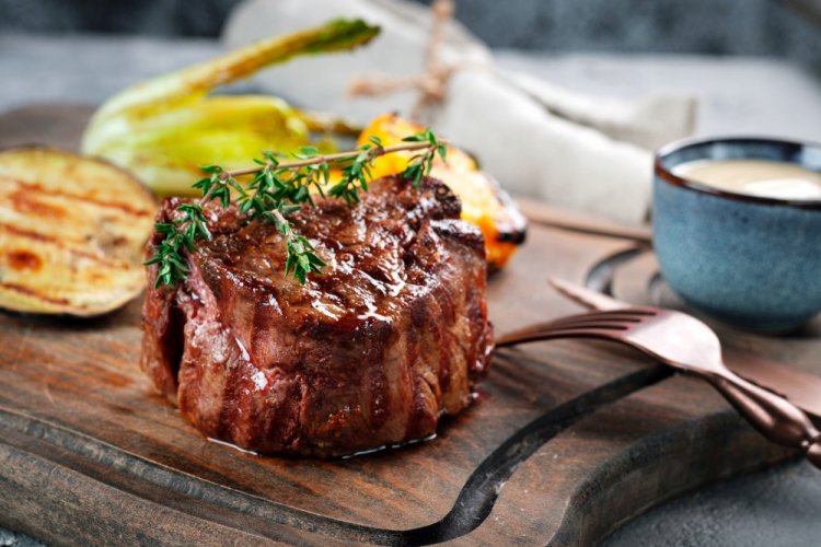 Pan-Seared Beef Medallions