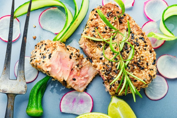 Tuna Medallions in Sour Cream