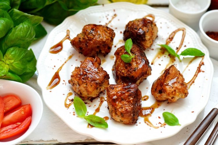 Turkey Medallions in Soy Sauce with Honey