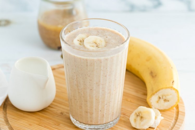 Banana and Cottage Cheese Smoothie