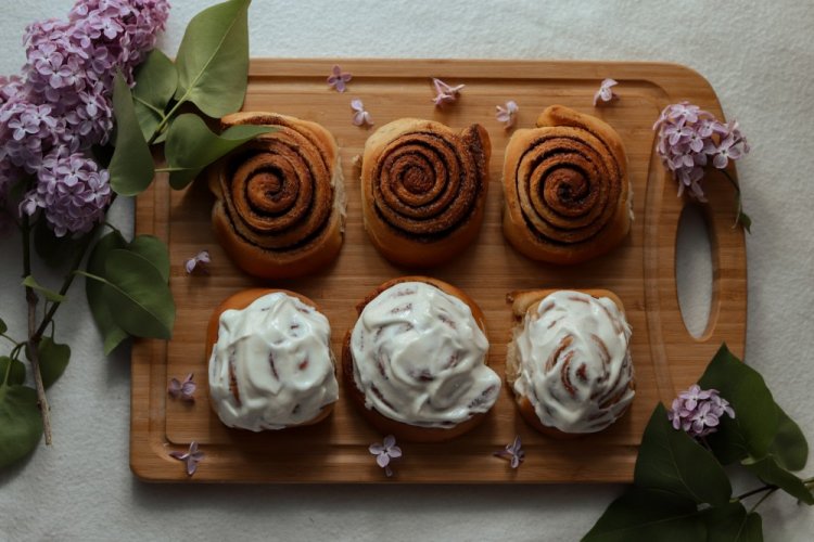 Coconut Frosting for Cinnabons
