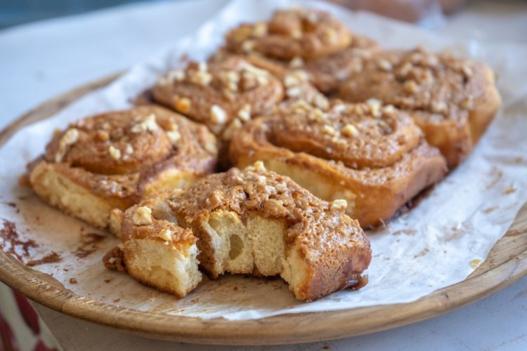 Caramel Frosting for Cinnabons
