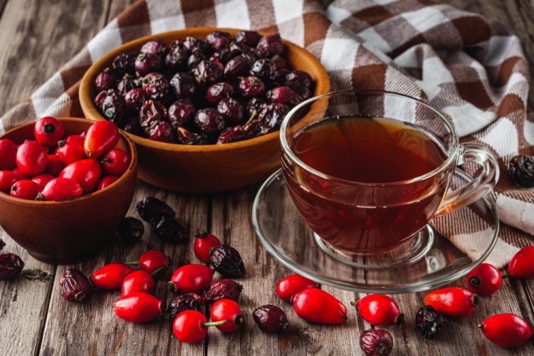 Rosehip and Blackcurrant Compote