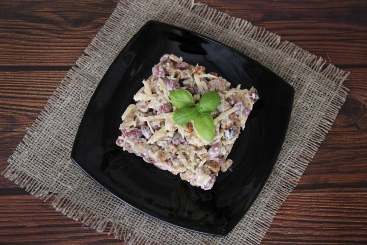 Pork Heart Salad with Canned Beans