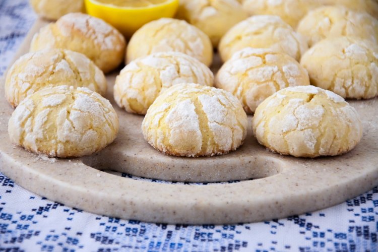 Semolina Cookies